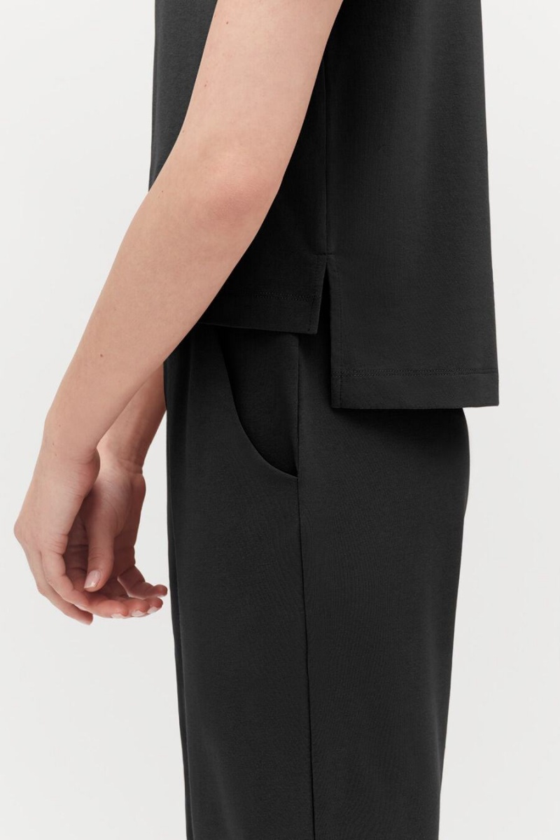 Tricouri Cuyana Căptușită Shoulder Cropped Tee Dama Negrii | NDD407GJ